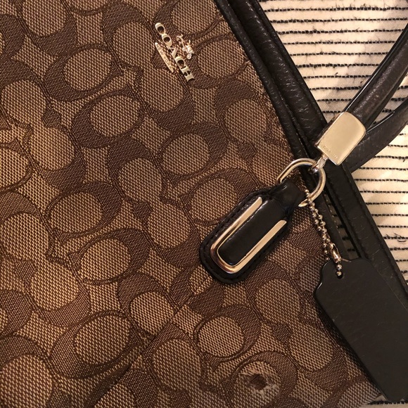 Coach Purse - Picture 3 of 5